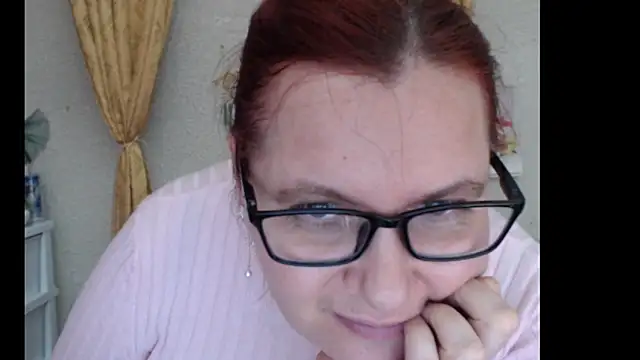 PlayfullMature online show from October 1, 2025, 11:44 pm