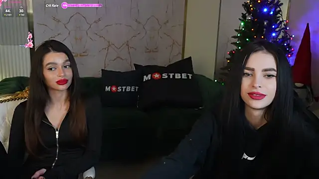 Snapshot of Tina_Breeze chatting on December 12, 2024, 2:33 pm Tina Breeze online show from December 12, 2024, 2:33 pm