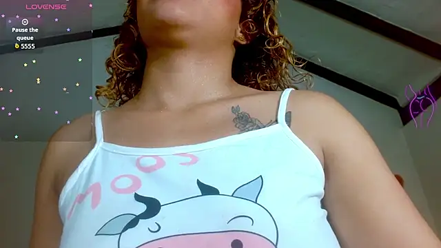 Eva Hoot online show from September 29, 2025, 1:38 pm