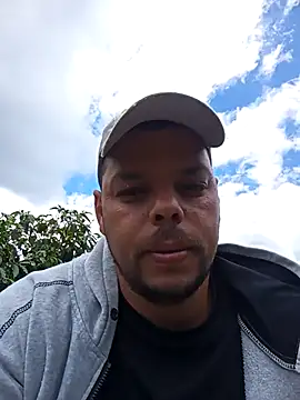 Widson321 online show from October 23, 2025, 3:22 pm