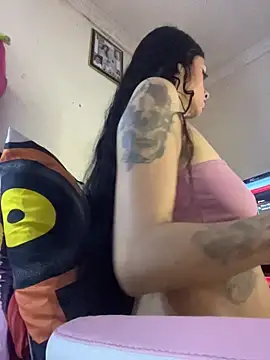  Dulcinea777 online show from November 15, 2025, 3:37 am