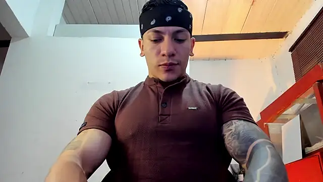 aquiles 51 online show from October 17, 2025, 8:44 pm