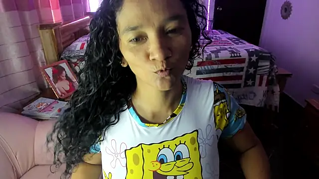 Snapshot of rayza_mature_154 chatting on March 2, 2025, 9:43 pm rayza mature 154 online show from March 2, 2025, 9:43 pm