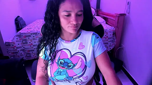 rayza mature 154 online show from November 1, 2025, 3:08 am