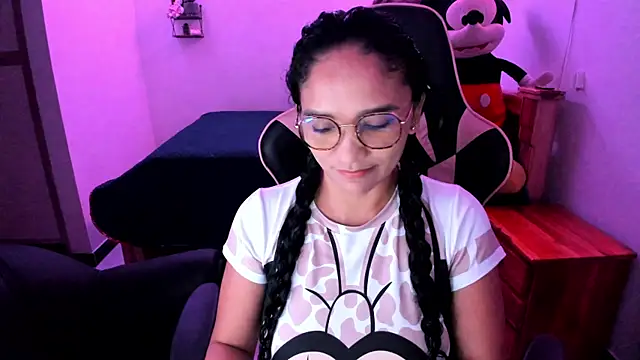 Snapshot of rayza_mature_154 chatting on July 3, 2026, 1:45 am rayza mature 154 online show from July 3, 2026, 1:45 am