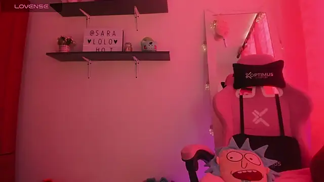 saralolo420 online show from September 19, 2025, 2:29 pm