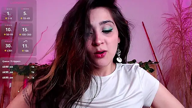 emily amaya online show from December 7, 2024, 4:31 am