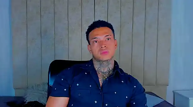 Stiven collins online show from December 31, 2024, 4:35 pm