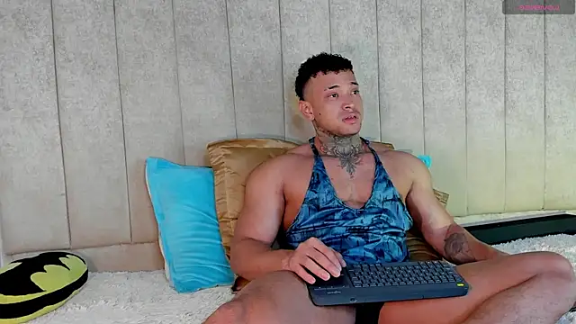 Snapshot of Stiven_collins chatting on June 6, 2026, 1:05 pm Stiven collins online show from June 6, 2026, 1:05 pm