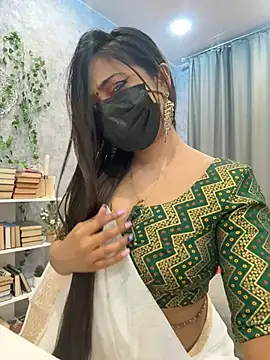 Snapshot of Monalisadon018 chatting on December 20, 2024, 7:12 am Monalisadon018 online show from December 20, 2024, 7:12 am