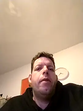 Snapshot of Knuffelstaaf123 chatting on January 5, 2025, 10:53 am Knuffelstaaf123 online show from January 5, 2025, 10:53 am