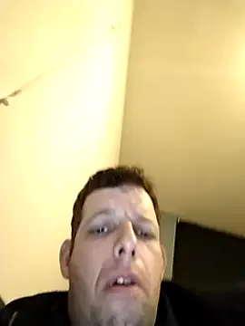 Snapshot of Knuffelstaaf123 chatting on January 11, 2025, 5:20 am Knuffelstaaf123 online show from January 11, 2025, 5:20 am