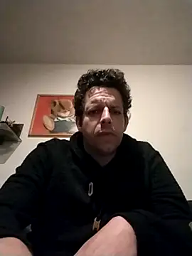 Snapshot of Knuffelstaaf123 chatting on March 23, 2025, 1:09 am Knuffelstaaf123 online show from March 23, 2025, 1:09 am