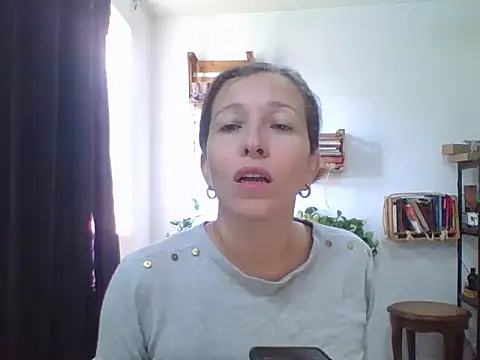 charlott ponce online show from February 2, 2026, 7:12 pm