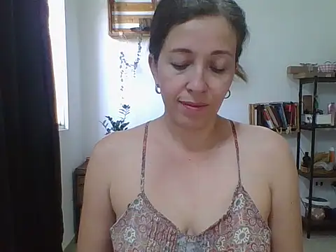 charlott ponce online show from March 23, 2026, 6:12 pm