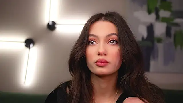 Snapshot of FirstOfFallen chatting on February 10, 2025, 4:04 pm FirstOfFallen online show from February 10, 2025, 4:04 pm