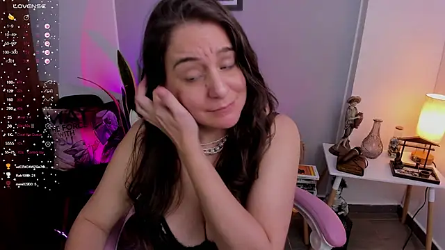 Tamara m  online show from January 21, 2025, 11:24 pm