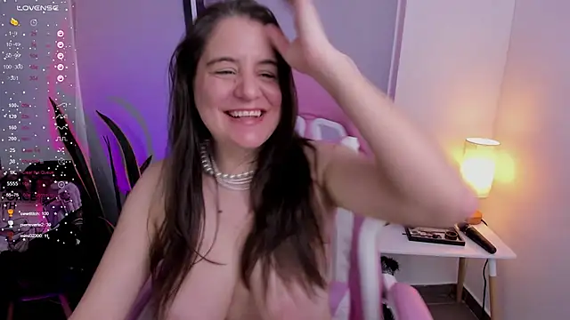 Tamara m  online show from February 21, 2025, 10:59 pm