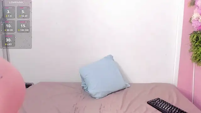 Snapshot of Mikasa_Horny chatting on February 22, 2026, 1:42 pm Mikasa Horny online show from February 22, 2026, 1:42 pm