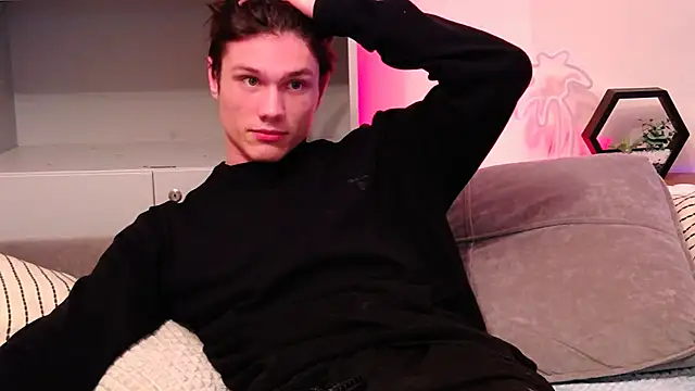 Snapshot of CalvinCay chatting on January 16, 2025, 8:36 pm CalvinCay online show from January 16, 2025, 8:36 pm
