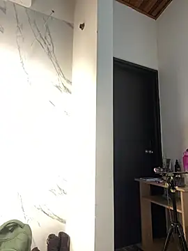 emilyrojas online show from July 9, 2026, 12:31 pm