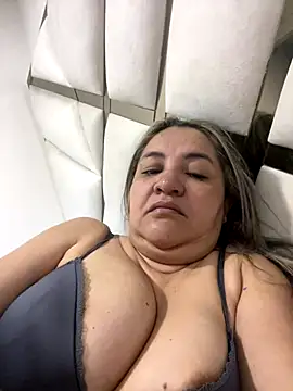 ruby santana777 online show from December 3, 2024, 1:32 pm