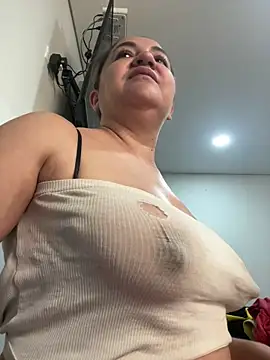 ruby santana777 online show from December 24, 2024, 4:30 pm