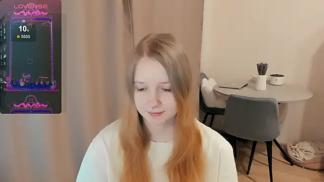 Snapshot of Alyaley chatting on February 4, 2025, 4:37 am Alyaley online show from February 4, 2025, 4:37 am