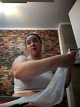 MikySWeet7 online show from October 23, 2025, 9:24 pm