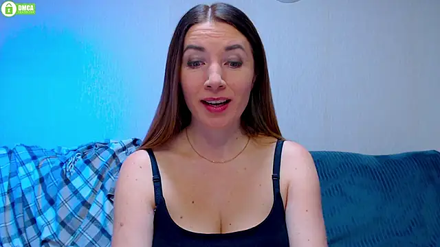 Snapshot of Sweet___Amelia chatting on September 24, 2025, 1:47 pm Sweet Amelia online show from September 24, 2025, 1:47 pm