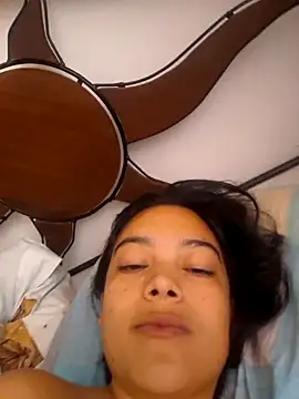 littlemelii online show from February 13, 2026, 6:59 pm