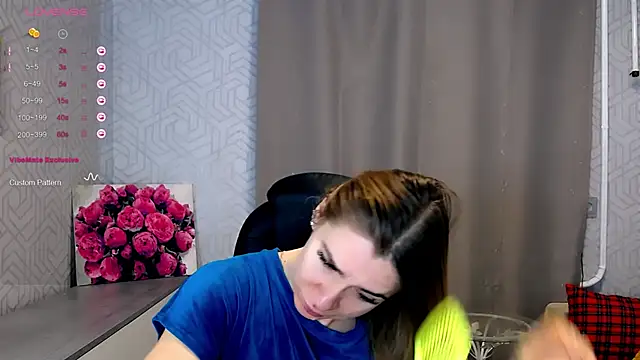 Naughty  Megan online show from January 27, 2025, 4:52 am