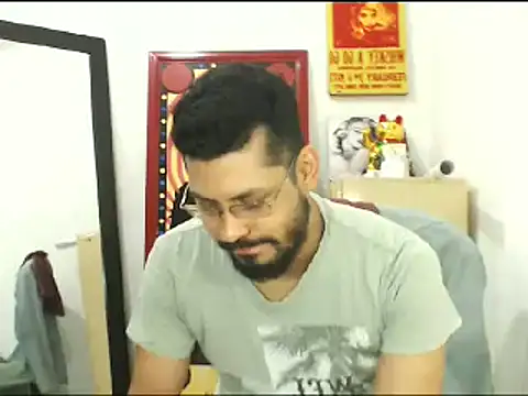 MikeRiverx online show from February 15, 2025, 10:31 pm