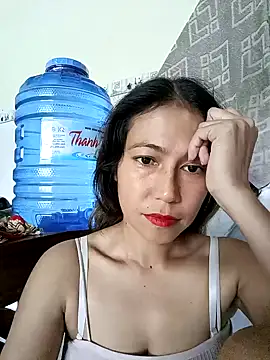 Snapshot of 2HotAsain4u chatting on December 5, 2024, 1:25 am 2HotAsain4u online show from December 5, 2024, 1:25 am