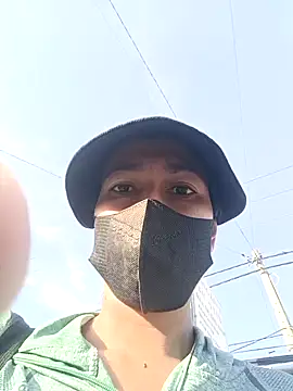 Snapshot of 2HotAsain4u chatting on December 22, 2024, 12:28 am 2HotAsain4u online show from December 22, 2024, 12:28 am