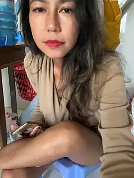 Snapshot of 2HotAsain4u chatting on February 9, 2025, 12:17 am 2HotAsain4u online show from February 9, 2025, 12:17 am