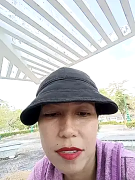 Snapshot of 2HotAsain4u chatting on February 16, 2025, 8:55 pm 2HotAsain4u online show from February 16, 2025, 8:55 pm