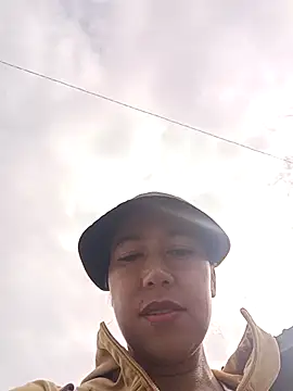 Snapshot of 2HotAsain4u chatting on September 26, 2025, 1:42 am 2HotAsain4u online show from September 26, 2025, 1:42 am