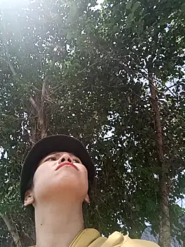 2HotAsain4u online show from April 11, 2026, 3:00 am