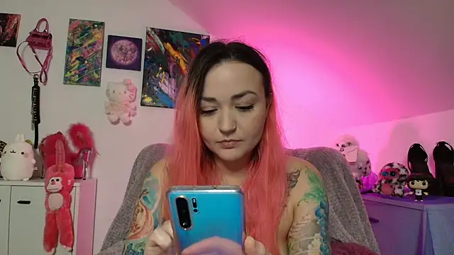 PinkHurricaneOfficial online show from October 18, 2025, 3:57 pm