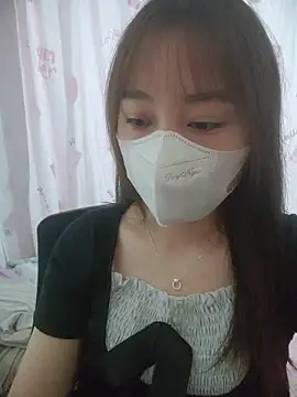 Kajisu 26 online show from April 16, 2026, 1:28 am