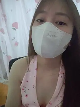 Snapshot of Kajisu_26 chatting on June 6, 2026, 1:43 am Kajisu 26 online show from June 6, 2026, 1:43 am