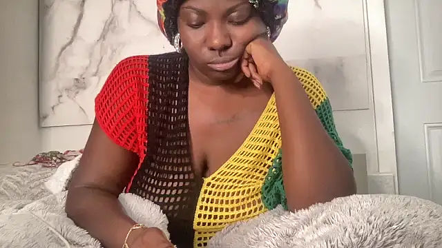 Snapshot of shaybaby808 chatting on January 2, 2025, 12:46 pm shaybaby808 online show from January 2, 2025, 12:46 pm