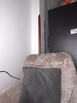 shirazz najmm online show from October 16, 2025, 1:34 pm