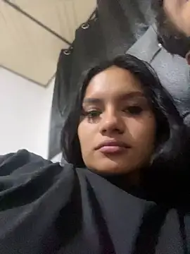 Snapshot of Riana_Kean chatting on February 1, 2025, 5:49 am Riana Kean online show from February 1, 2025, 5:49 am