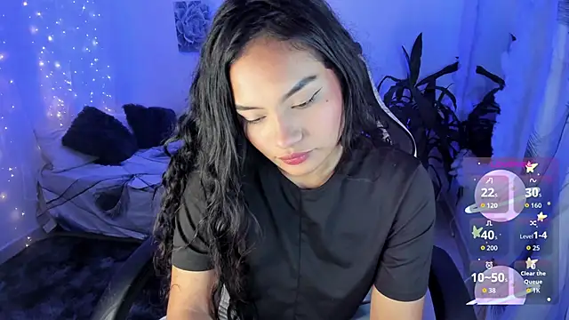Snapshot of Riana_Kean chatting on September 13, 2025, 2:55 am Riana Kean online show from September 13, 2025, 2:55 am