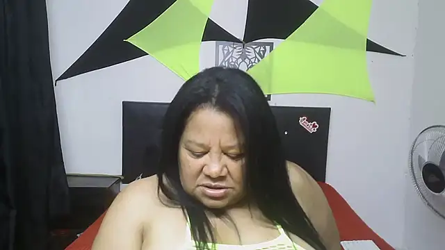 Shanttal0272 online show from March 12, 2026, 4:13 pm