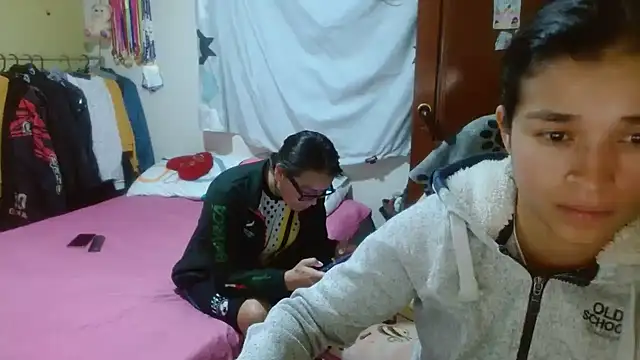 clayre and jill online show from October 15, 2025, 4:45 am