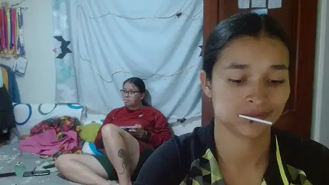 clayre and jill online show from November 14, 2025, 4:11 am