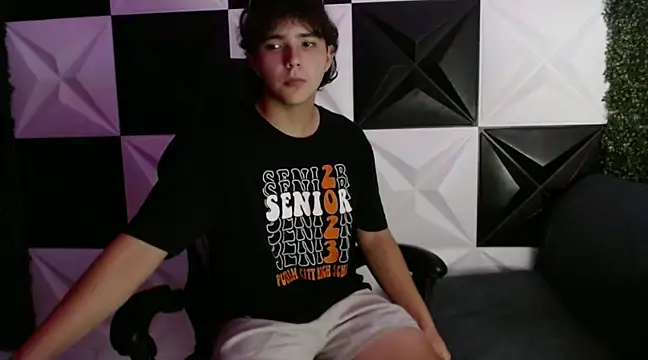 Dani cumboy online show from January 15, 2025, 5:50 am